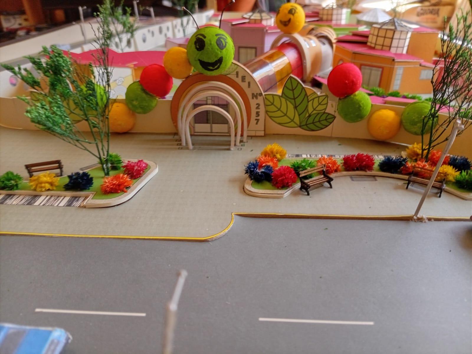 Maqueta Profesional 14