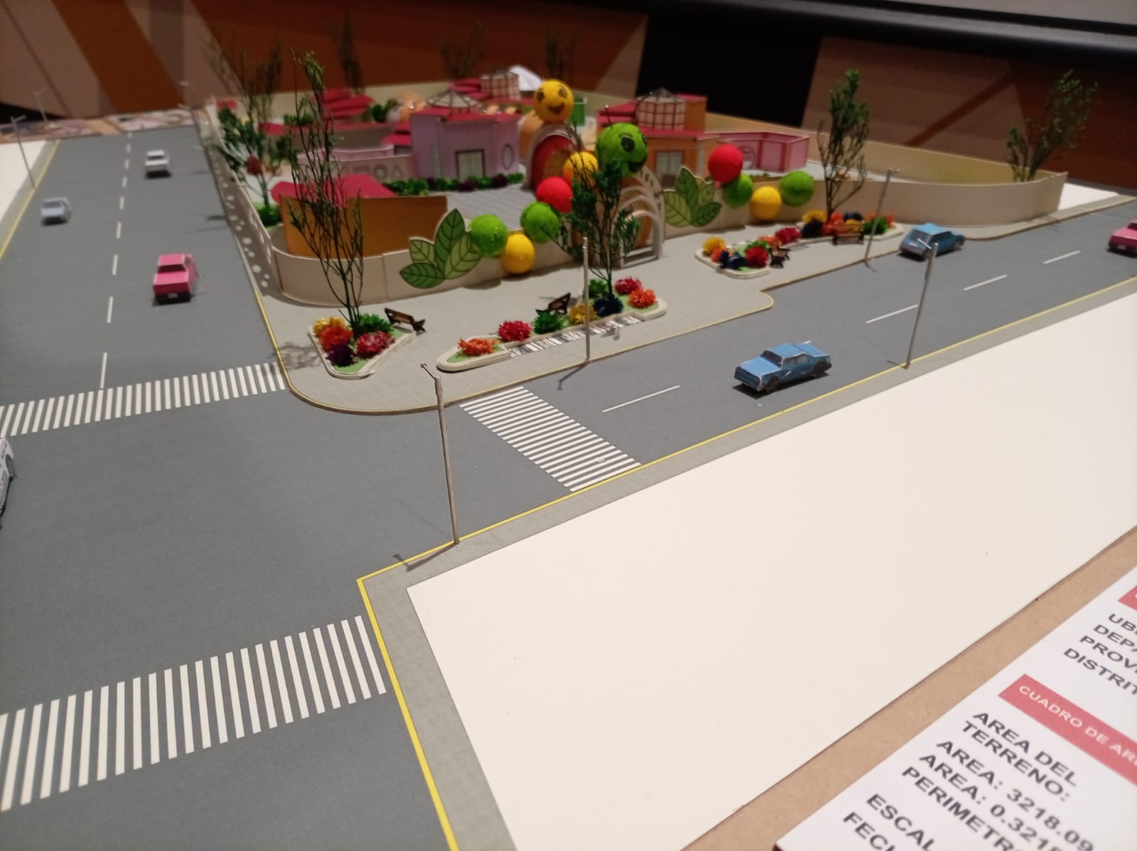 Maqueta Profesional 3