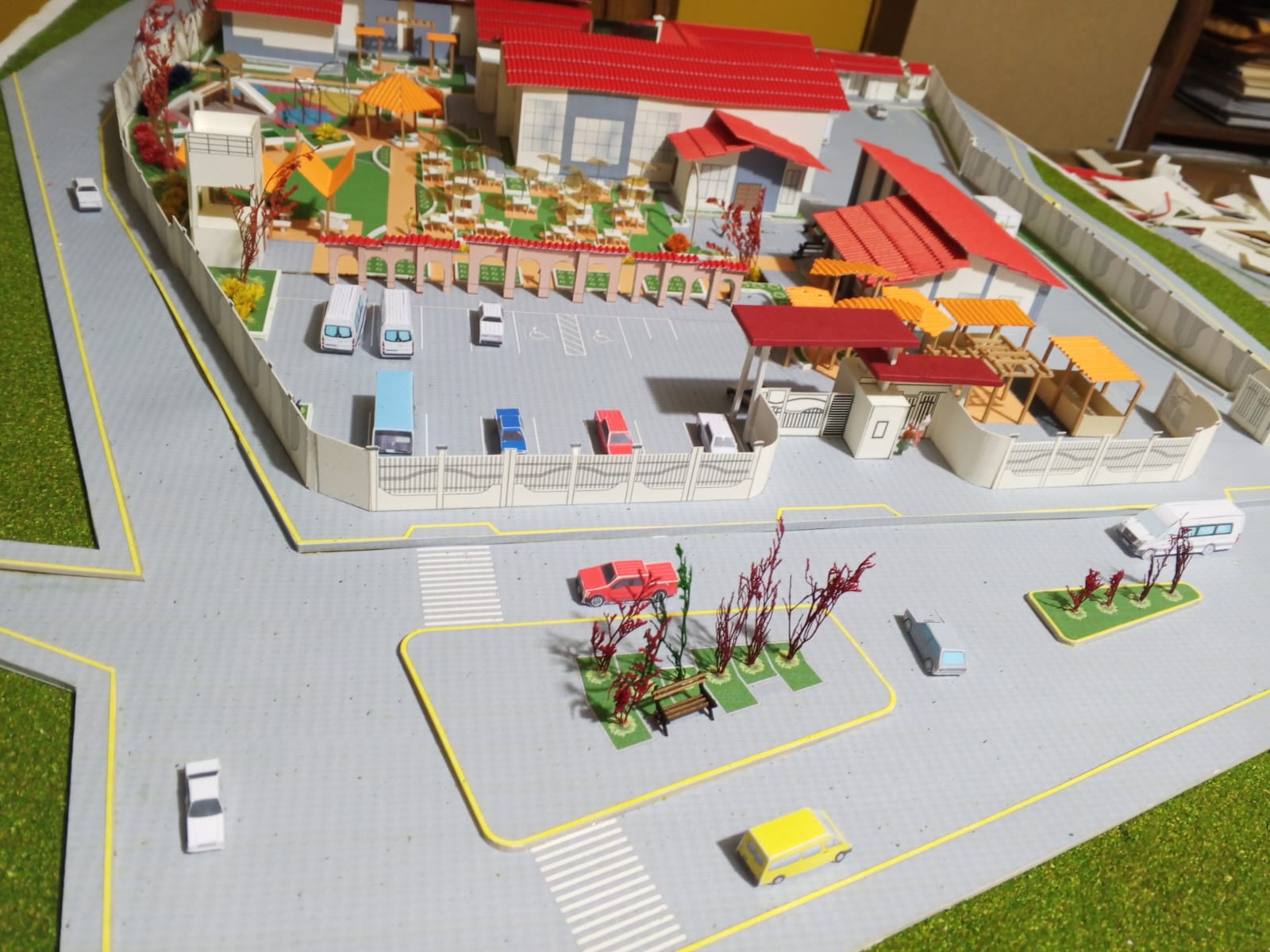 Maqueta Profesional 36